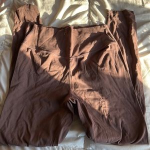 Balance brown legging